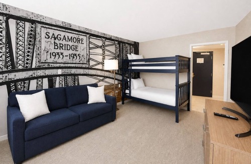 West Yarmouth Hotel | Cape Cod Family Resort and Parks