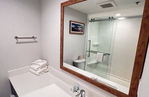 West Yarmouth Hotel | Cape Cod Family Resort and Parks
