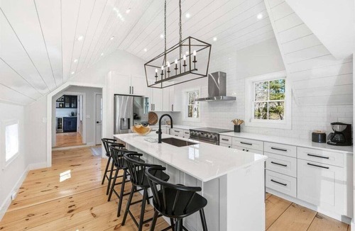 South Orleans House | Capeside: 540-O Vintage Luxury in Orleans