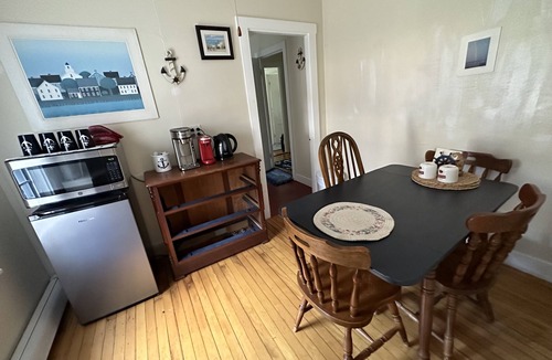 Bath House | Captain's 2BR Suite. Best value, near everything, big yard, treehouse. No fees.