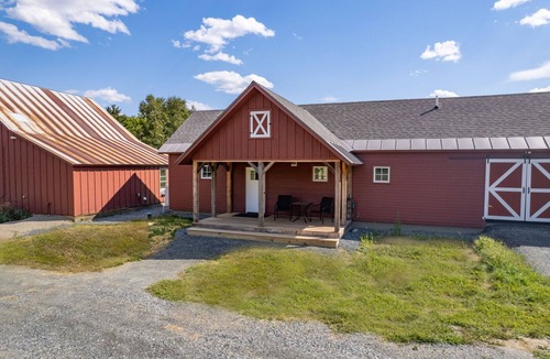 Quechee House | Carriage House Converted Barn on a Vermont Farm