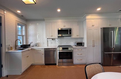 Sharon House | Carriage House on Lake Massapoag