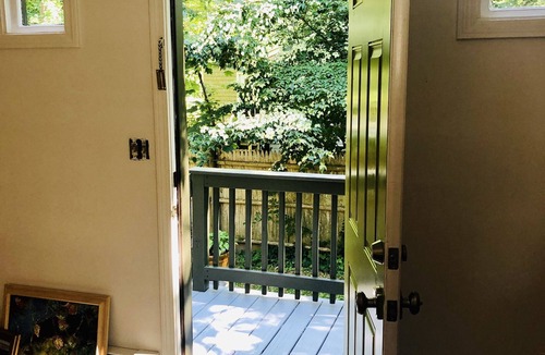 The Point Condo | Carriage house rental Point Neighborhood downtown