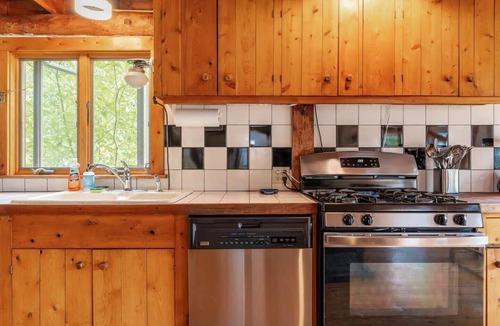Brooksville House | Casa Calypsu-a waterfront retreat on Horseshoe Cove