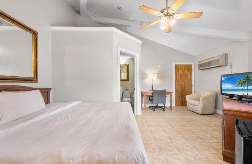 North Stonington Hotel | Cedar Park Inn