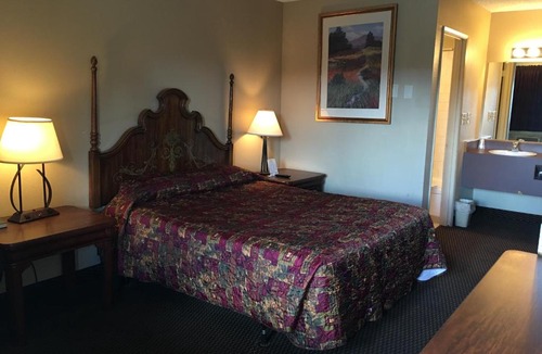 Lewiston Hotel | Cedars Inn Lewiston