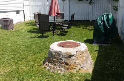 Hampton Cottage | Central AC, child safe fenced in yard, 3 minutes to the beach. NO CLEANING FEE