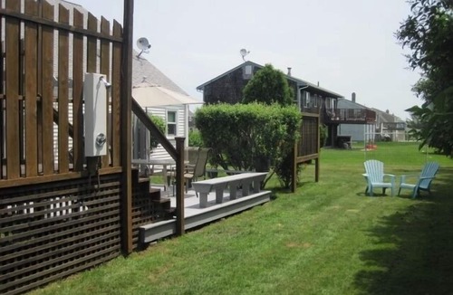 Eastward Look Cottage | Central Air Conditioning Neat And Clean Beach Cottage Walk To Scarborough Beach