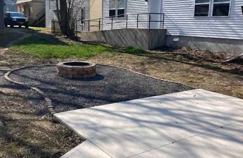 Oswego Apartment | Central and Stylish 1-bedroom apartment with WiFi in Charming Oswego