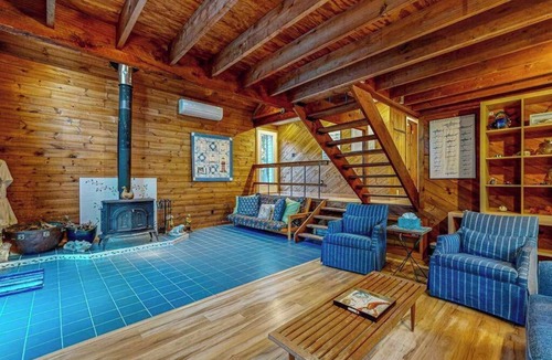 Edgartown House | Centrally located Island getaway with bike path access, patio, W/D, & games