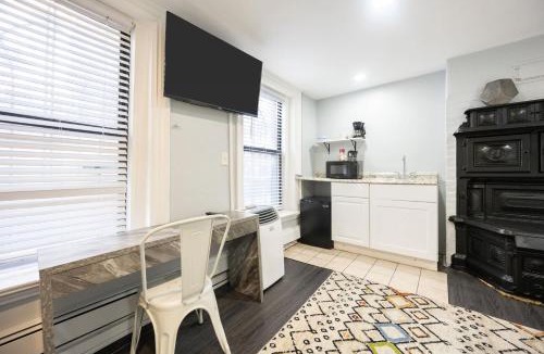 Bay Village Apartment | Centrally located Stay In Boston's Bay