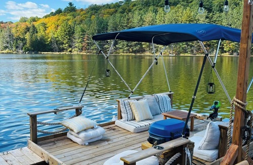 Grenville-sur-la-Rouge Ski Chalet | Chalet Lakehouse - The Secret Escape In Quebec, Canada You Have Been Looking For