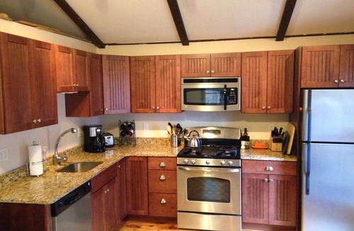 Newbury Ski Chalet | Chalk Pond Chalet - Sleeps 8