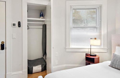 Fenway–Kenmore Hotel | Charlesgate Suites