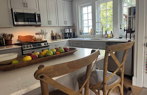 Dartmouth House | Charm & Peace in Lovely Padanaram House on Elm Street!