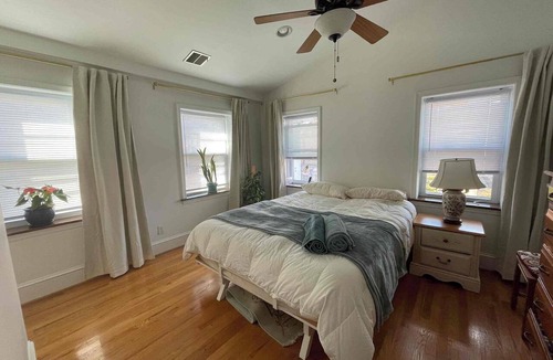 Spring Garden Condo | Charming 1 bed condo w/parking, near Art Museum