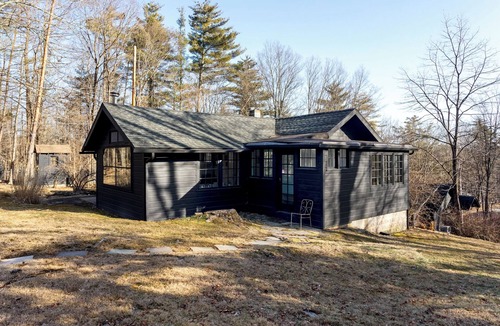 Woodstock Cottage | Charming 1-bedroom cottage in Woodstock with AC, WiFi min Monthly Rental