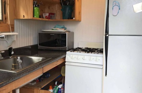West Dennis House | Charming 1 Bedroom Cottage on the Water!