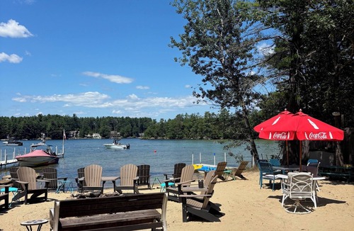 Moultonborough Cottage | Charming 2-bedroom cottage in brilliant Moultonborough with AC.