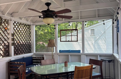 Moultonborough Cottage | Charming 2-bedroom cottage in nice Moultonborough with AC