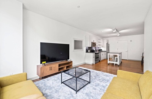 Jamaica Plain Apartment | Charming 2-bedroom apartment in amazing Boston Hospitals