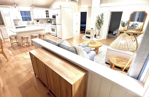 Camp Ellis House | Charming 2-bedroom home, walking distance to Ferry + Bayview Beach in Saco