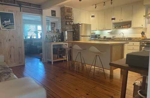Oakdale House | Charming 2-bedroom house with WiFi, AC in marvelous Hudson