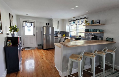 Rock Hall House | Charming 3 bed/2 bath house in Rock Hall with a 3-min walk to restaurants/town.