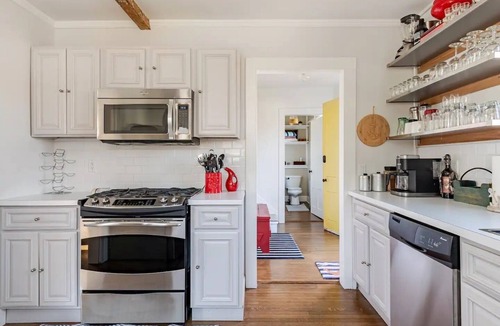 Greenport West Cottage | Charming 3-bedroom cottage in fabulous Greenport