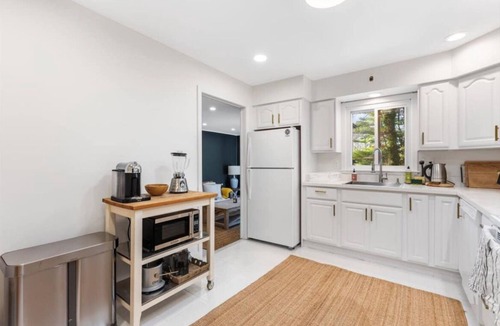Bellport House | Charming 3-bedroom house with heated pool in Bellport village.