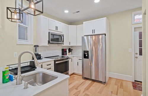 Truxton Circle House | Charming 4-Bedroom Townhouse in the Heart of DC