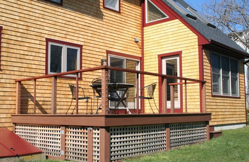 Easton's Point House | Charming 5 bedroom Easton Point colonial with honeymoon suite on 3rd floor