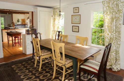 Wellfleet House | Charming Antique in Wellfleet Center- walk to shops, beach!