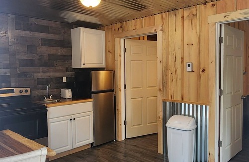 Hinckley Cabin | Charming cabin in the birches right on the atv trail!