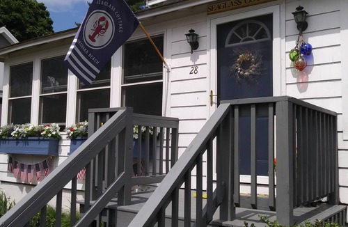 Old Orchard Beach House | Charming Cottage 5 min walk to beach & 8 min. walk to The Pier !