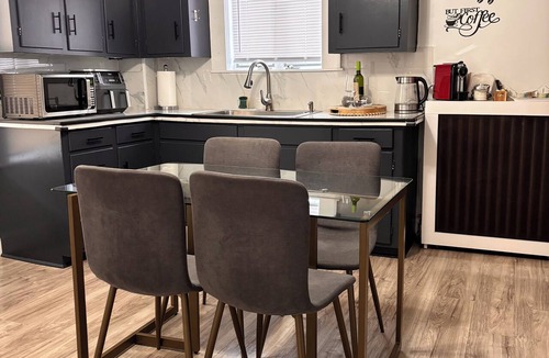 Woburn Apartment | Charming & Cozy Stay Just Minutes from Boston