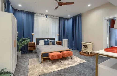 Downtown Harrisburg Apartment | Charming Downtown Retreat Steps from Capitol Bldg