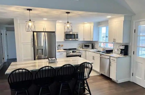 Reading House | Charming Home in Reading with a Large Yard