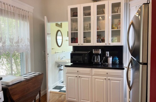 Top of the Hill House | Charming, immaculate, single family home in Newport Historic District