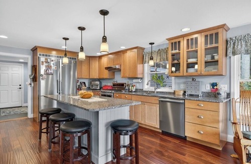 Lochmere House | Charming Lakehouse in Peaceful Tilton on Silverlake!