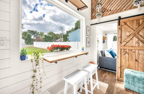 Cromwell Apartment | Charming New England Tiny Home in Cromwell, CT