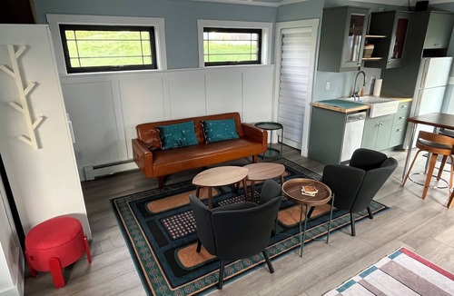 Bristol House | Charming newly renovated and furnished 1-bedroom house in Historic Bristol, RI