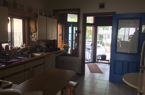 Milford Apartment | Charming one-bedroom beach-front apartment with deck and friendly neighborhood.