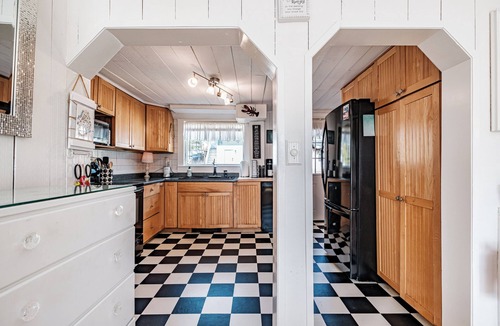 Ocean Park House | Charming Pet-Friendly Coastal Escape
