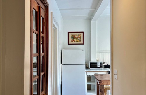 Corn Hill Apartment | Charming Private 1BR in a Meticulously Restored 1860 Victorian