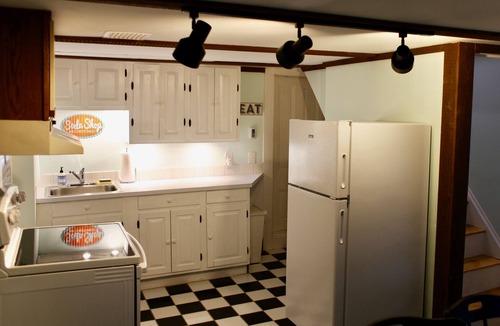 Kennebunk Apartment | Charming, private farmhouse apartment offering the best of Southern Maine
