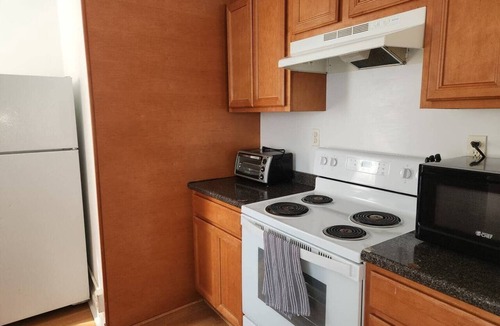 Elkins Park House | Charming, Private, Lovely single 2BR Cottage House