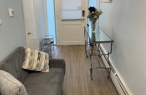 Norwalk Apartment | Charming private room, private entrance, quiet dead end street!