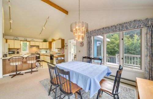 Orrs Island House | Charming Retreat w/Deck ~ 4 Mi From Casco Bay!