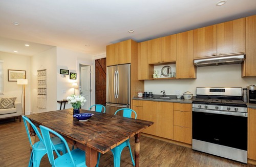 Sag Harbor Apartment | Charming Sag Harbor Apartment. Two blocks from Main and Bay Streets.